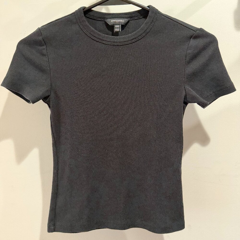 Banana Republic Ribbed T-shirt